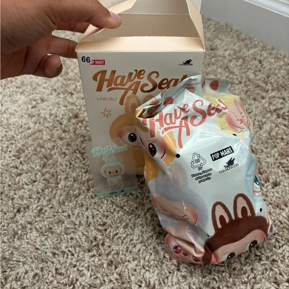 Labubu QuQu monster keychain NWT - Picture 3 of 6